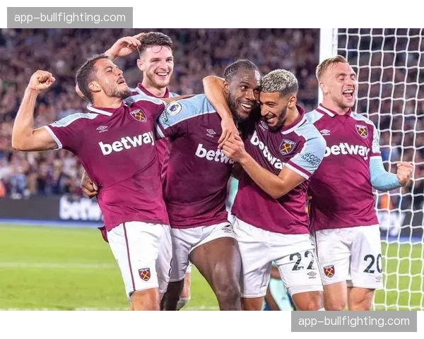 西汉姆联防守体系质变回暖 降级概率较此前下降23.5个百分点 西汉姆联防守体系质变回暖 降级概率较此前下降23.5个百分点